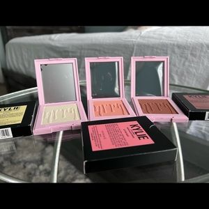 All 3 for 20 shades Quartz, kitten baby, and tawny mami.